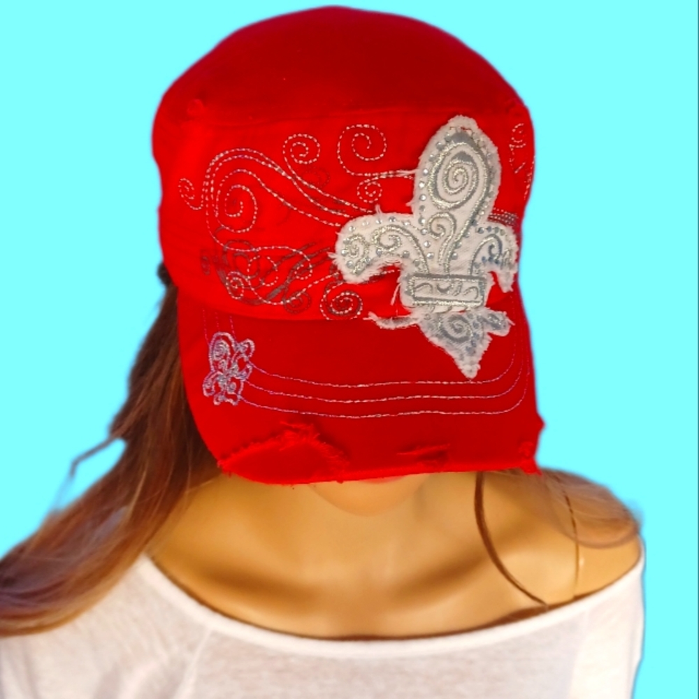Red Fluer de lis adjustable embroidered hat. - Picture 1 of 7